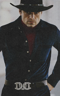 Sebastian Stan DGKl9NEv_o