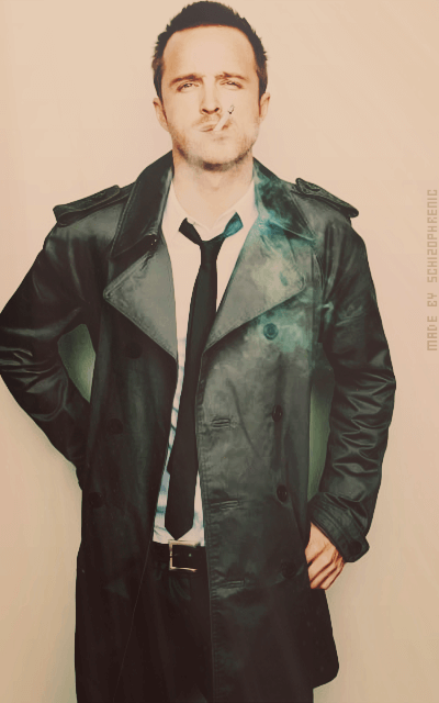 Aaron Paul UbU8ShTJ_o