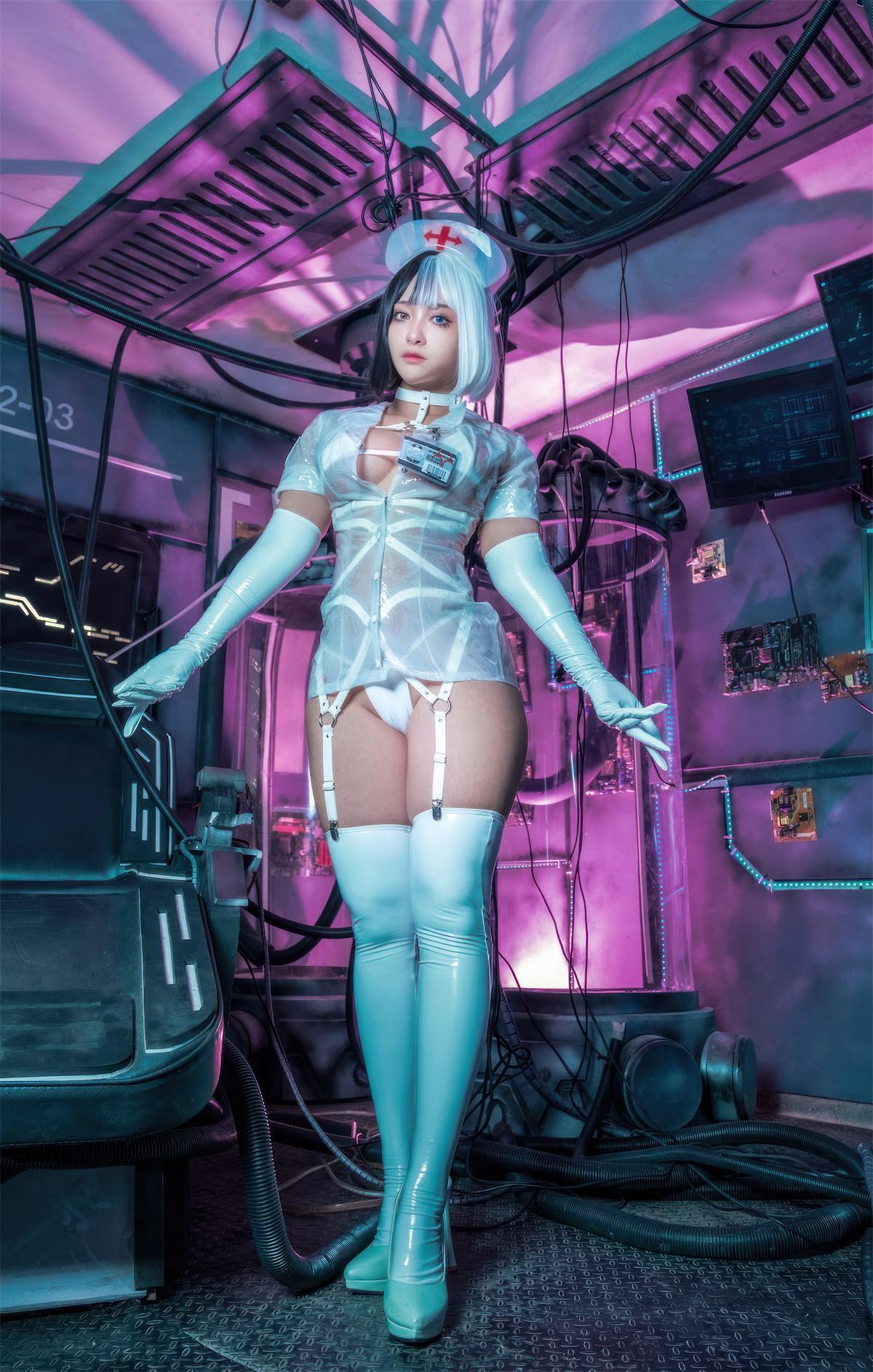 Cosplay 洛璃LoLiSAMA 透明护士(13)