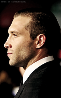 Jai Courtney GzMvYons_o