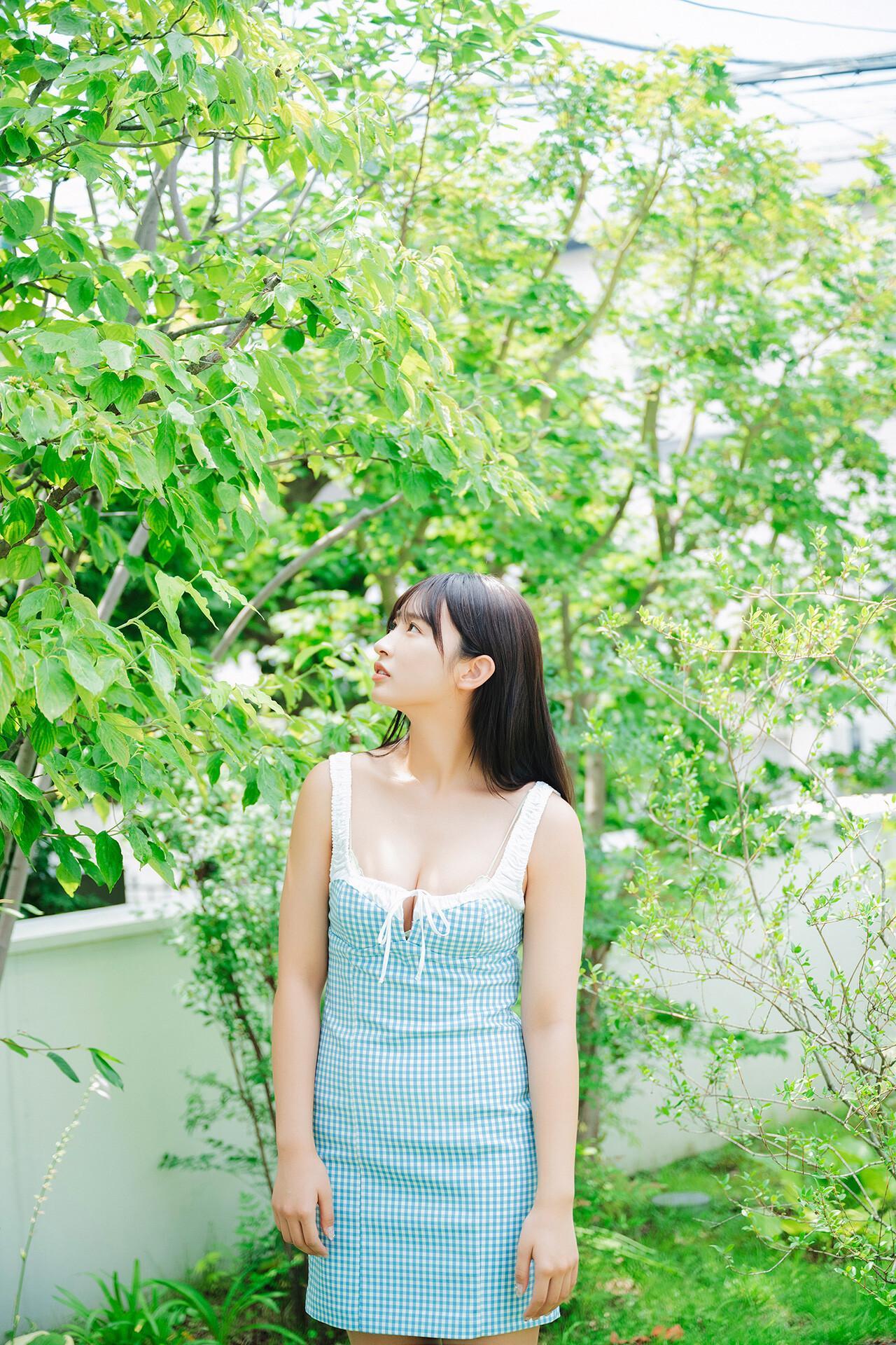 Hinata Matsumoto 松本日向, FLASHデジタル写真集 「もう、あんま見んといてや」 Set.01(9)