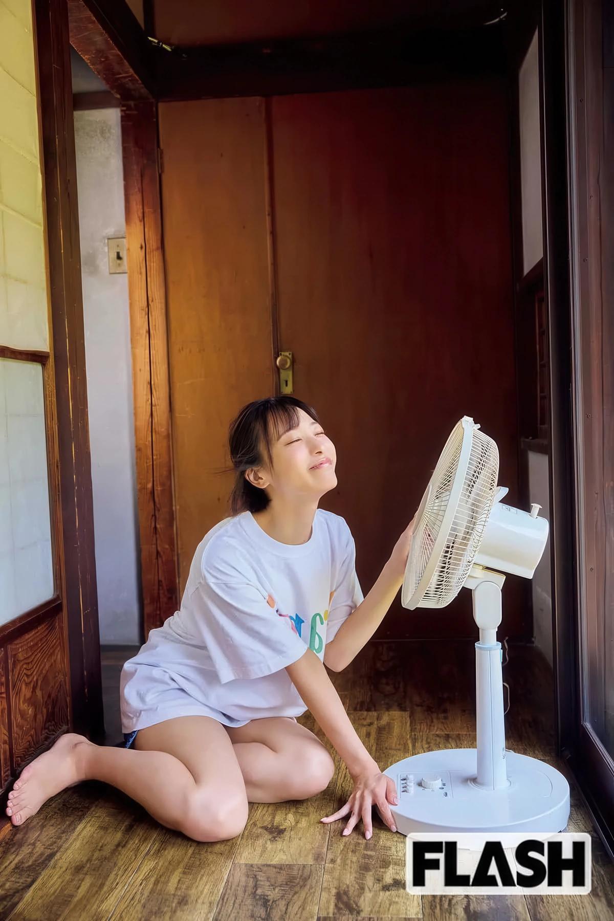Sakura Imai 今井春花, FLASH 2025.09.09 (フラッシュ 2025年9月9日号)(11)