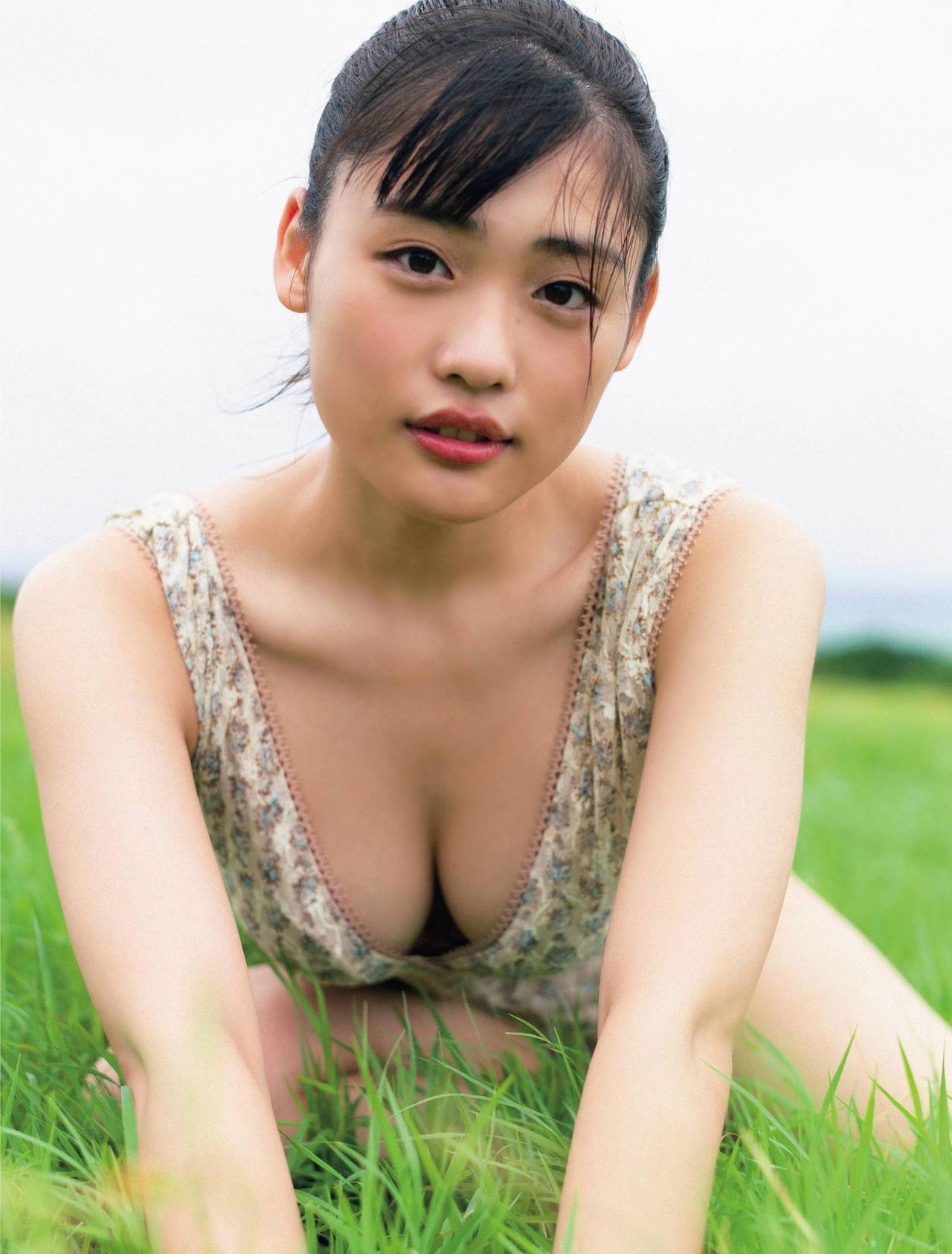 Momoka Ishida 石田桃香, FRIDAY 2021.03.19 (フライデー 2021年3月19日号)(3)