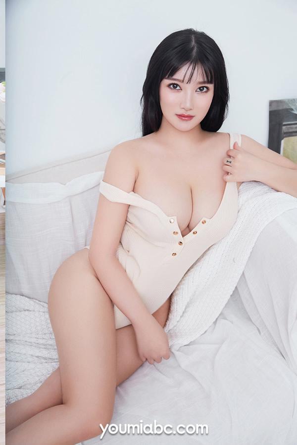 尤美小尤奈-人形乳牛爆乳写真(8)