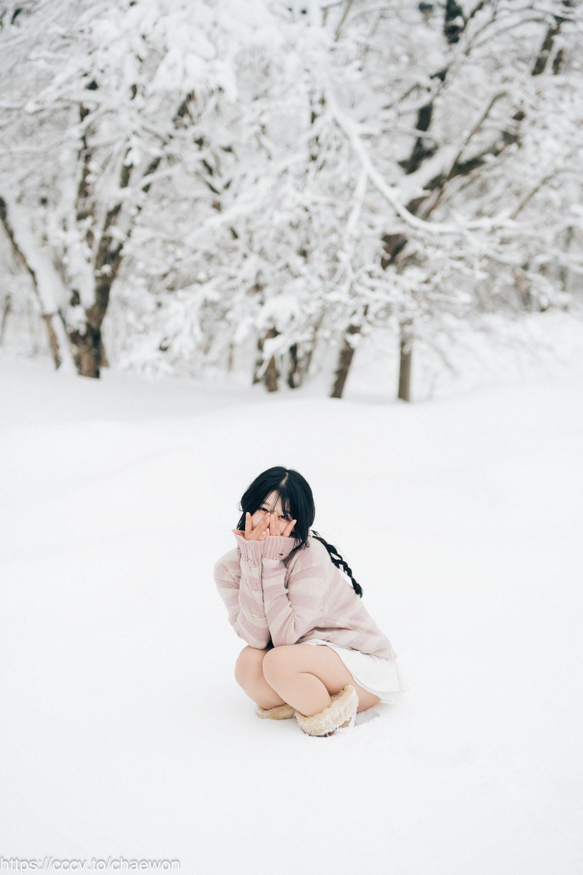 ZIA.Kwon 권지아, [Loozy] Snow Girl Set.01(31)