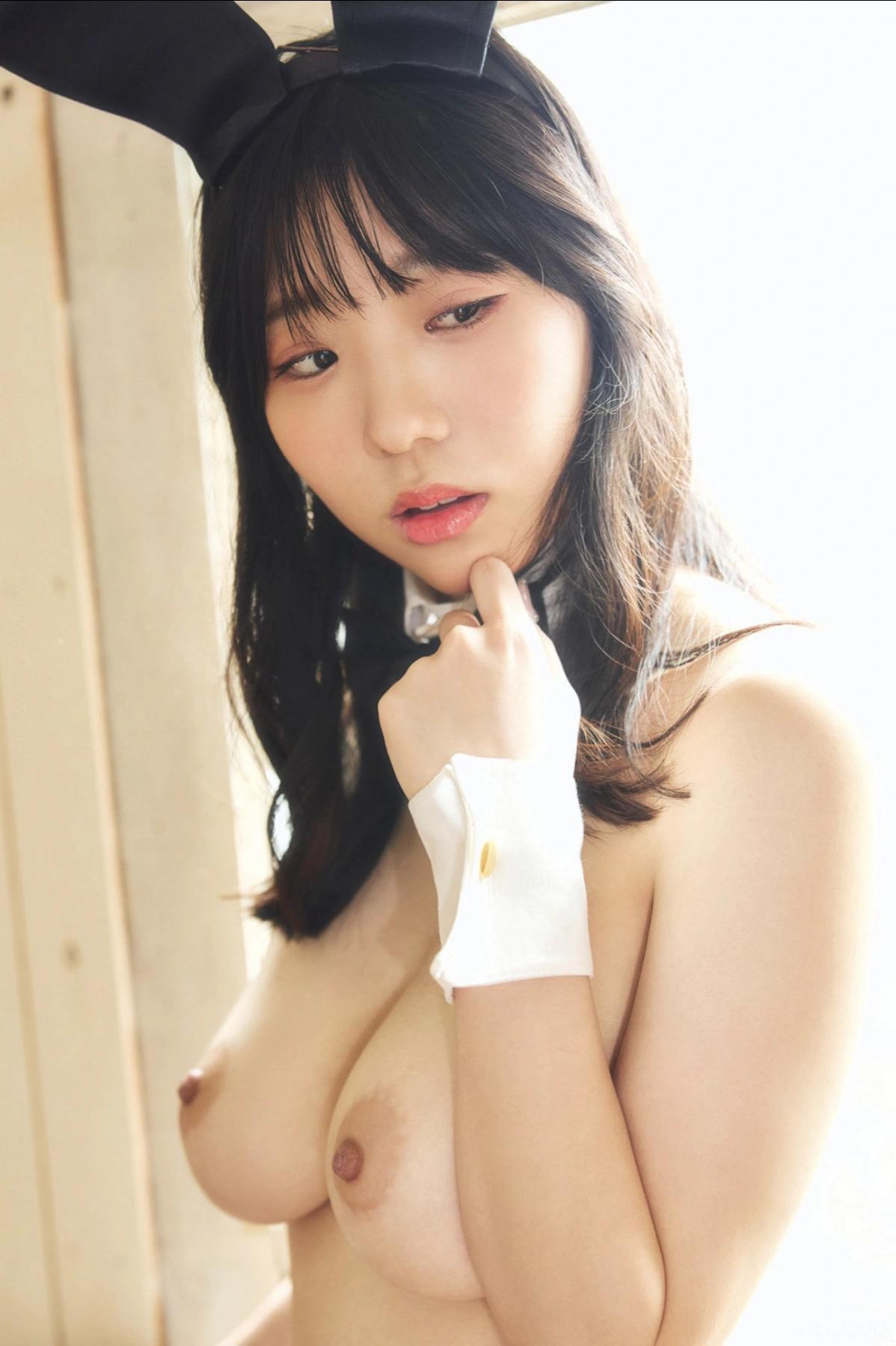 Mitsuki Momota 百田光希, FLASHデジタル写真集R そんなに見ないで… 〈恥ずかしバニーガール編〉(3)