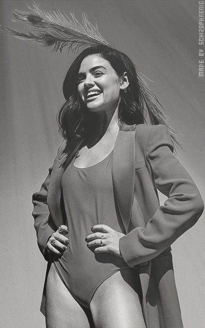 Lucy Hale UNCJeJFz_o