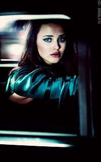 Katherine Langford YPrECm2I_o