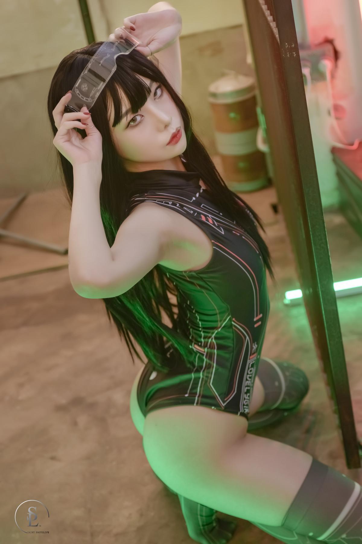 Yuna 유나, Saint PhotoLife Vol.46 Cyber Punk Set.02(22)