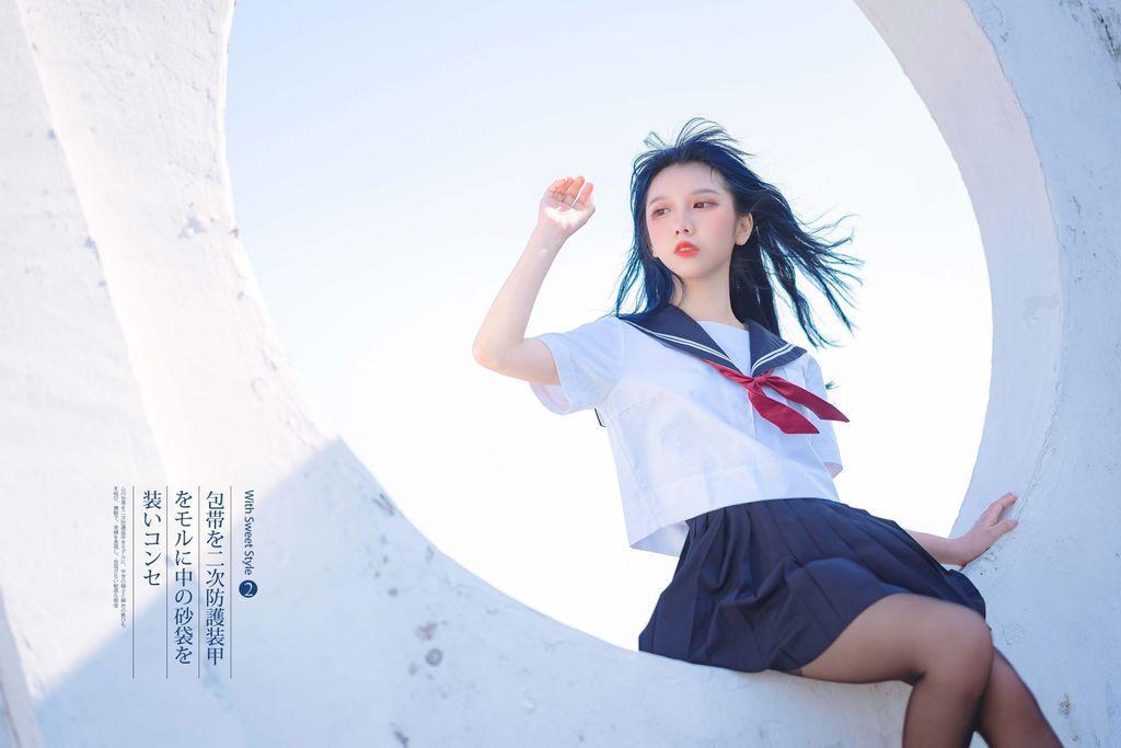 Coser@果咩酱w Vol.019: jk制服 (13 photos)