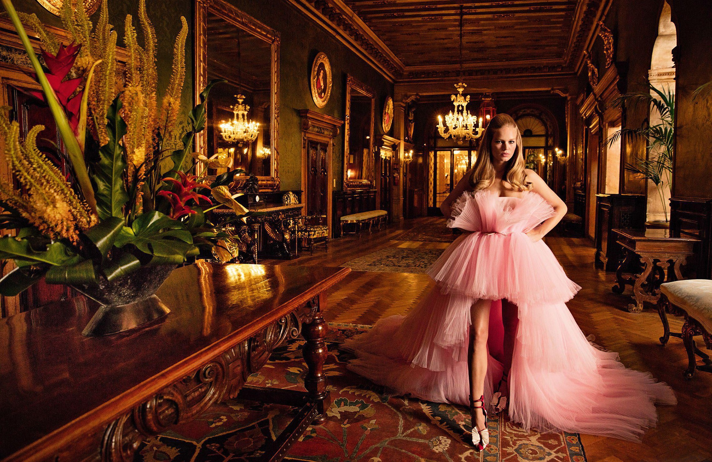 Венецианский шик с Анной Эверс / Anna Ewers by Inez van Lamsweerde and Vinoodh Matadin - Vogue Paris november 2017 Венецианский шик с Анной Эверс / Anna Ewers by Inez van Lamsweerde and Vinoodh Matadin - Vogue Paris november 2017