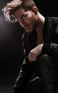 Adam Lambert WpGlHJxE_o