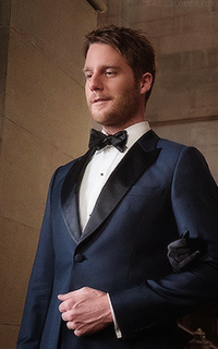 Jake McDorman - Page 2 HnIzYBTX_o