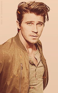 Garrett Hedlund VcufPLth_o