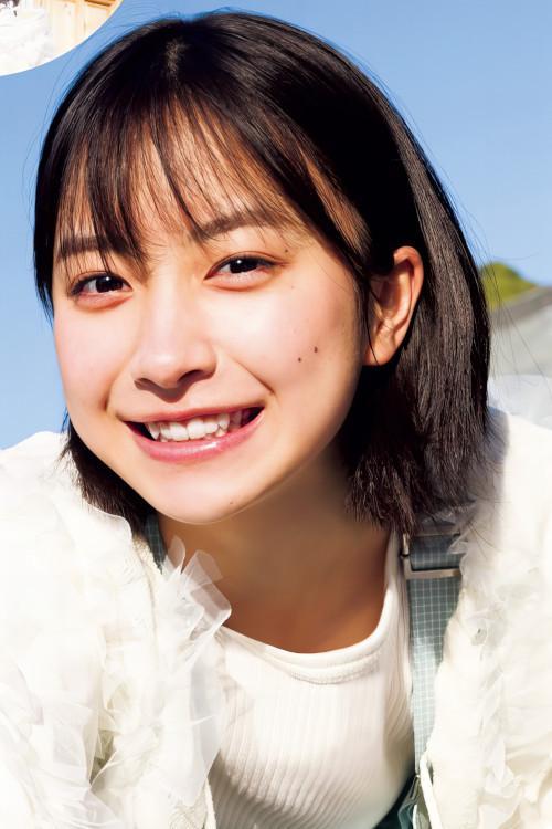 Yumia Fujisaki 藤﨑ゆみあ, Young Jump 2024 No.22 (ヤングジャンプ 2024年22号)
