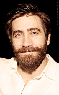 Jake Gyllenhaal - Page 2 SeWAwFlJ_o
