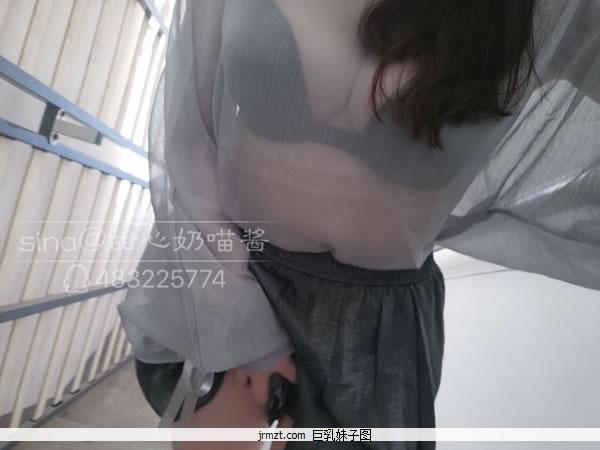 极品网红MM小黄瓜人体套图大胆写真(24)