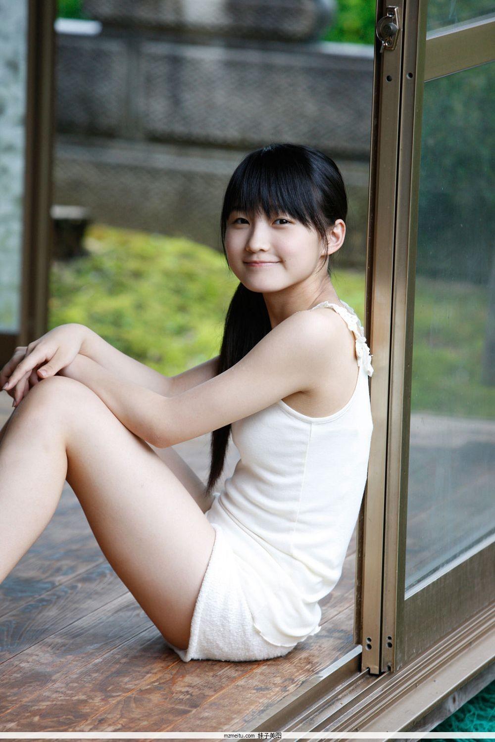 [H!P Digital Books] No.105 鞘师里保 Riho Sayashi 写真套图(54)