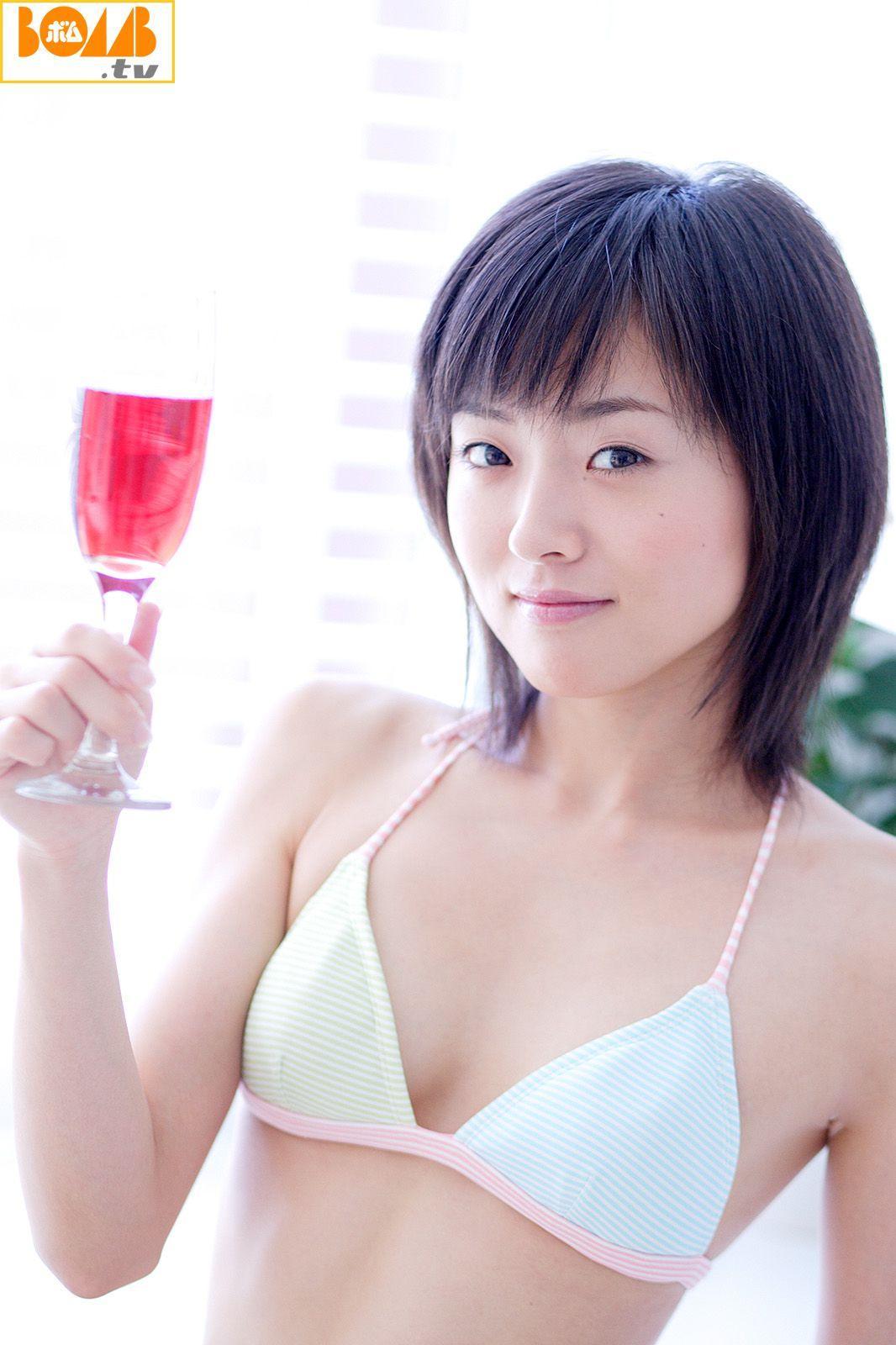 [Bomb.TV] 2005年11月刊 Asagi Kudo 工藤あさぎ – Channel B 写真集(36)