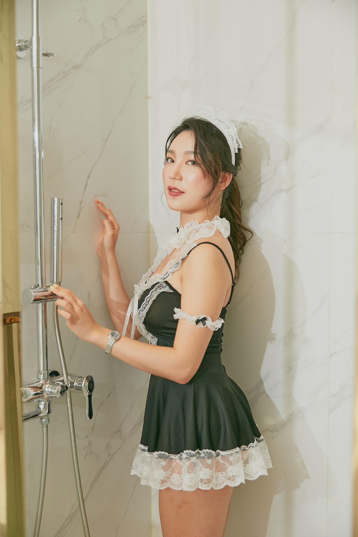 MINI 미니, Photobook #6 Your Maid(26)