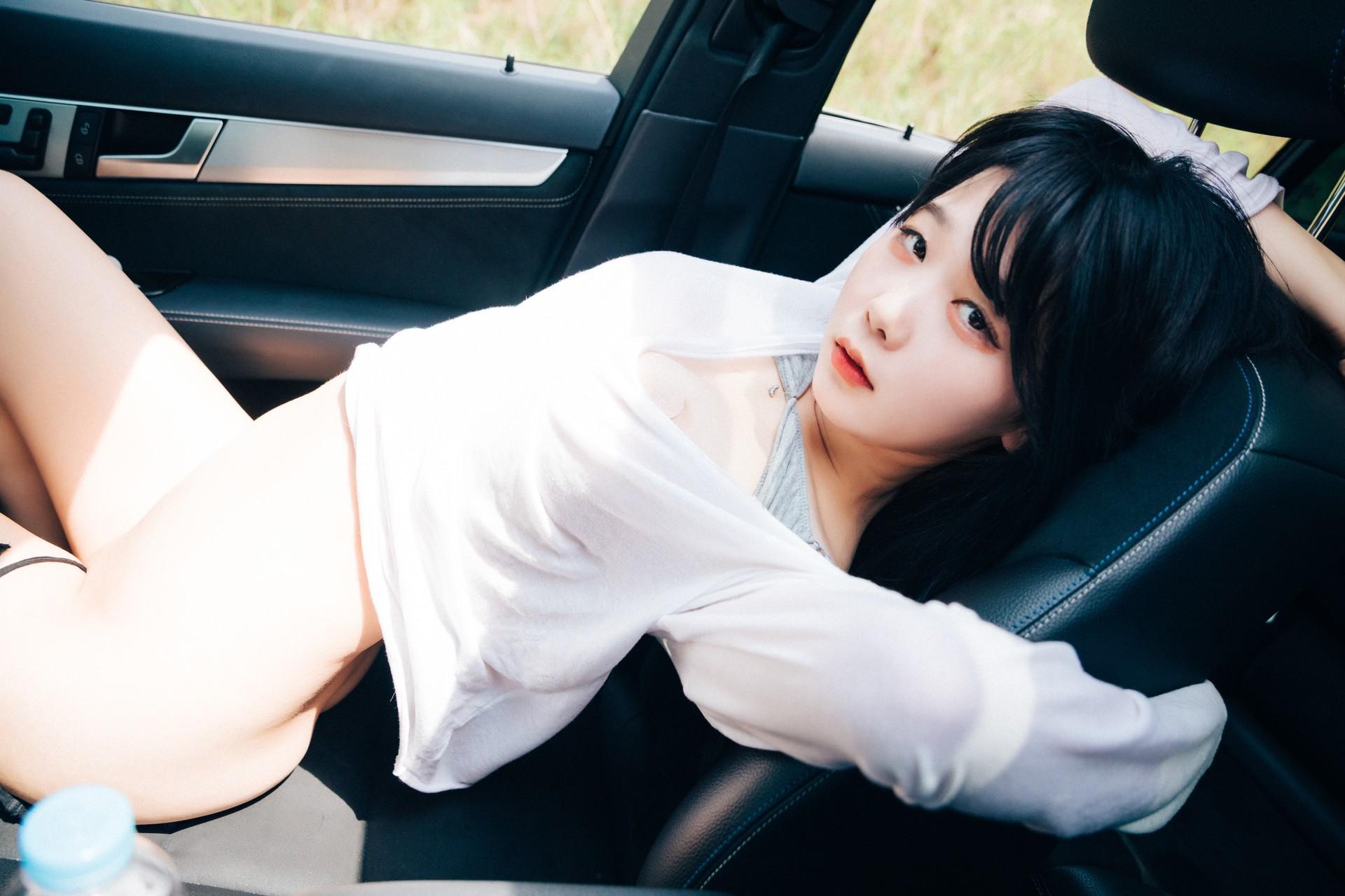 ZIA.Kwon 권지아, [Loozy] XXX Trip Set.01(29)
