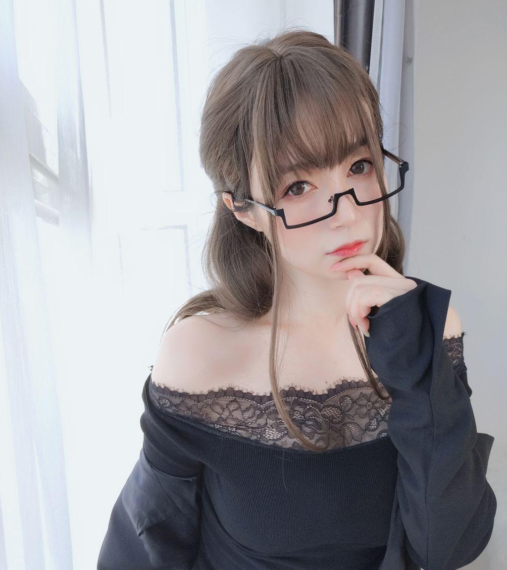 Coser @ 白银 81: 黑 西服 (136 photos)(27)