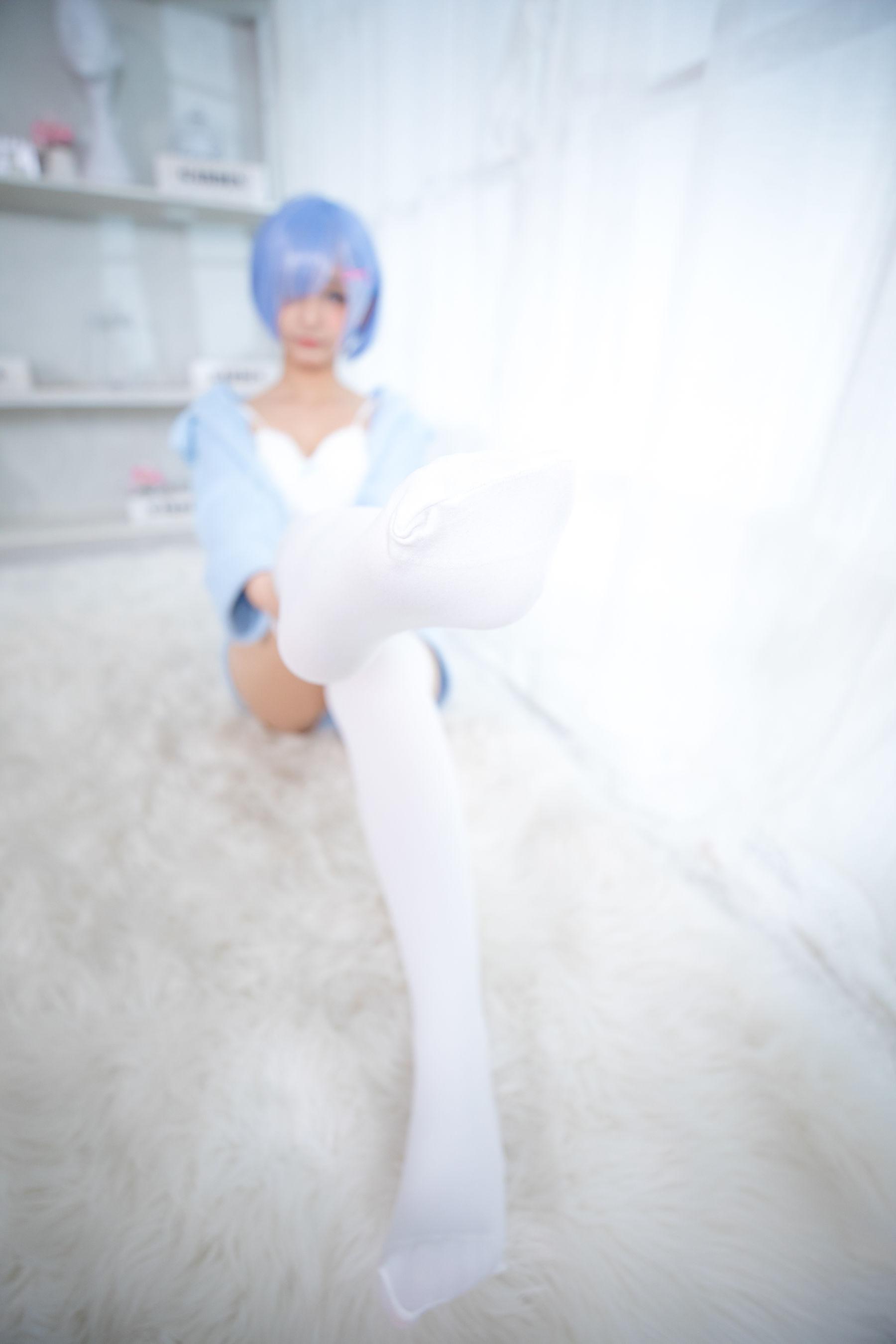 [网红Coser] 古川kagura 《蕾姆》 写真集(52)