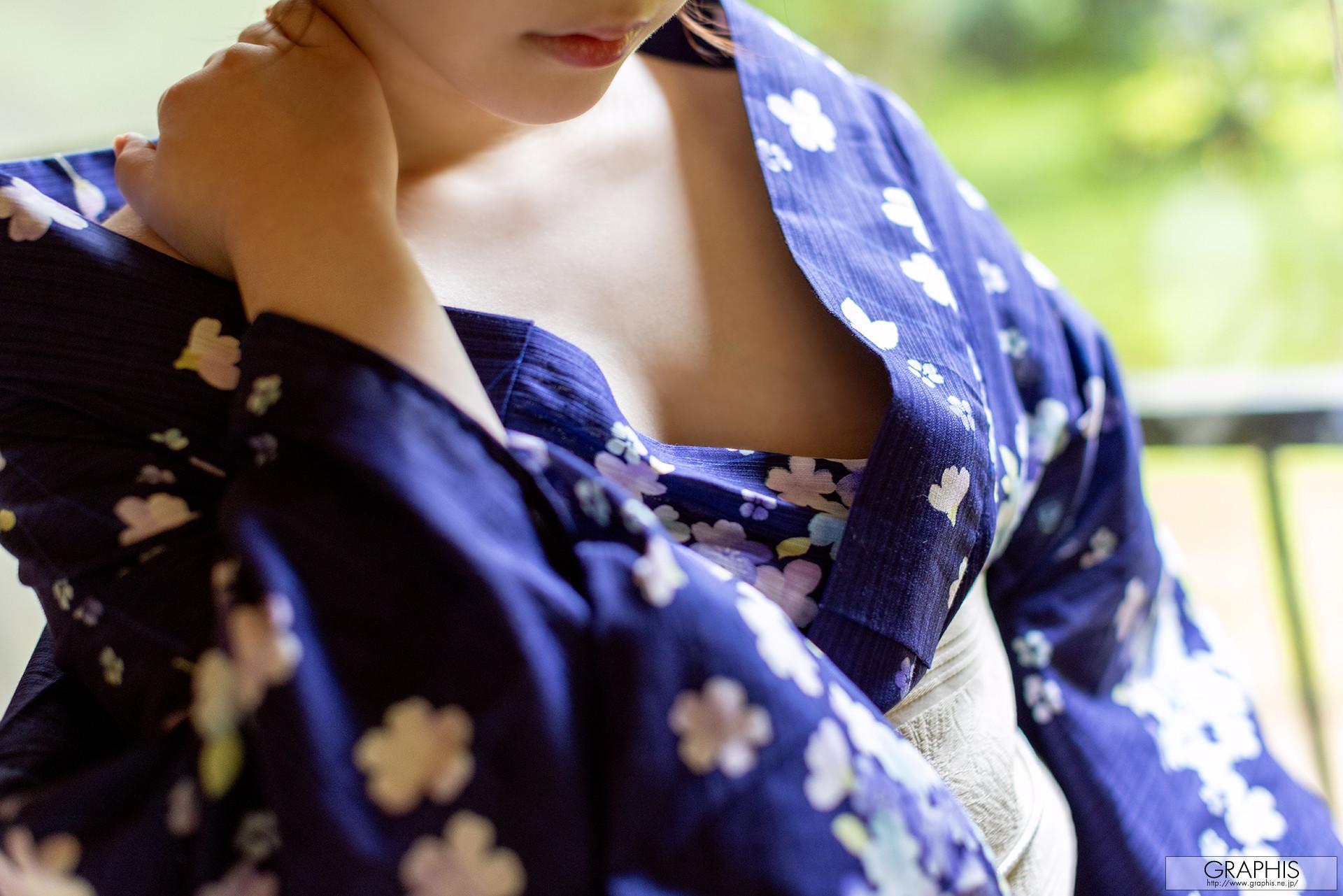 Jun Kasui 香水じゅん, Graphis Gals 「Perfume」 Vol.03(23)