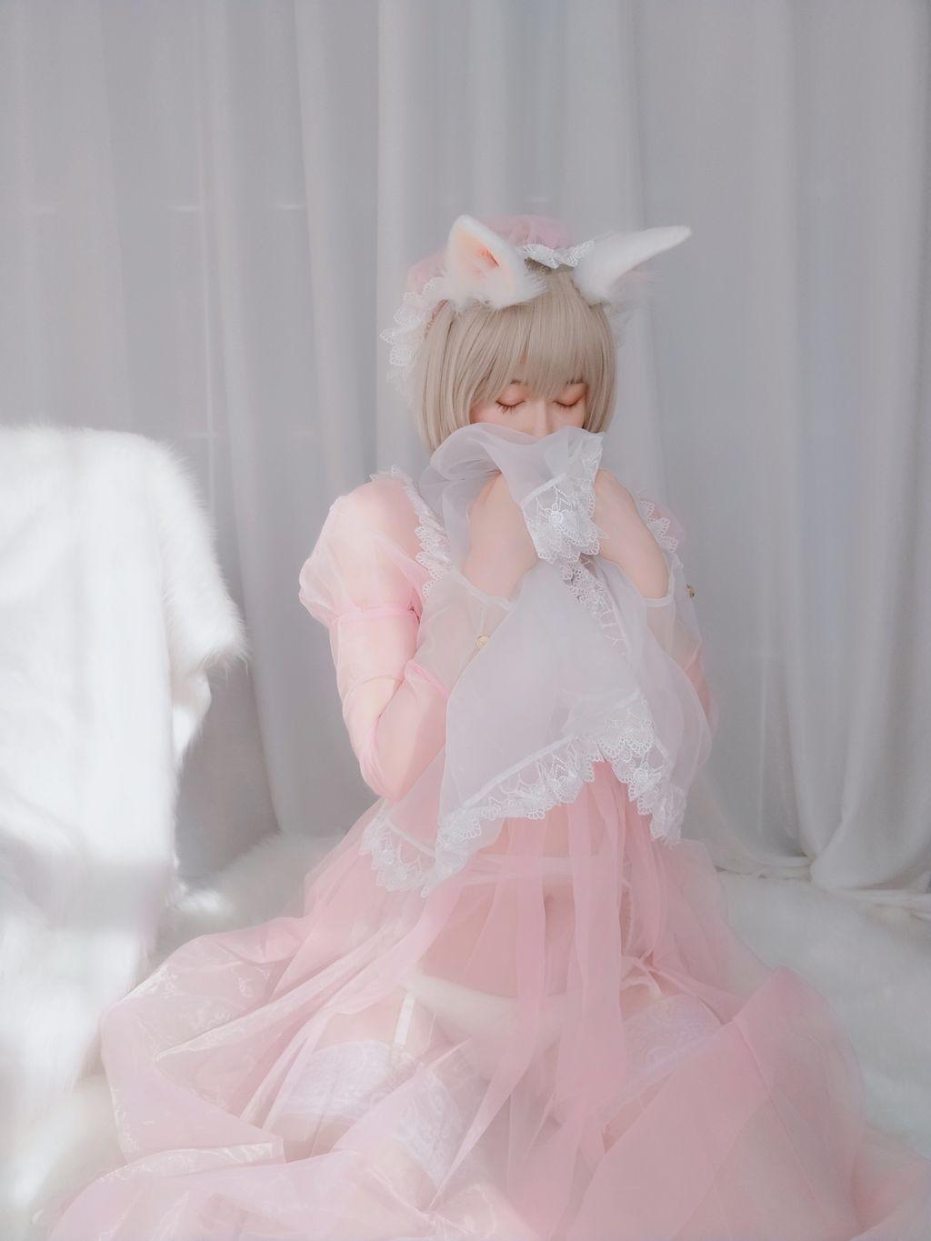 Coser @ 白银 81: 女仆 小 兔子 (85 photos)