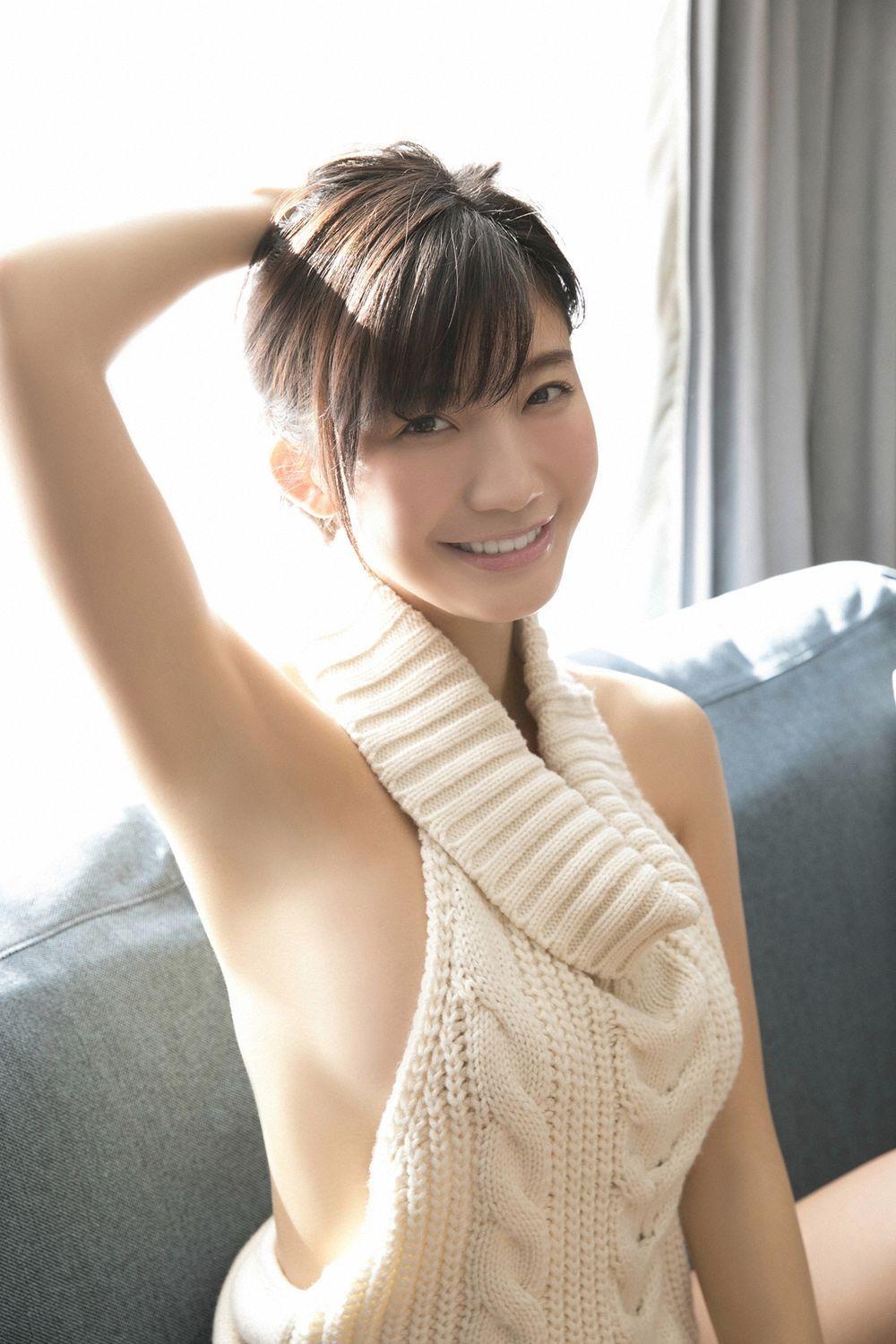 小倉優香《女神降臨》 [YS-Web] Vol.811 写真集(64)