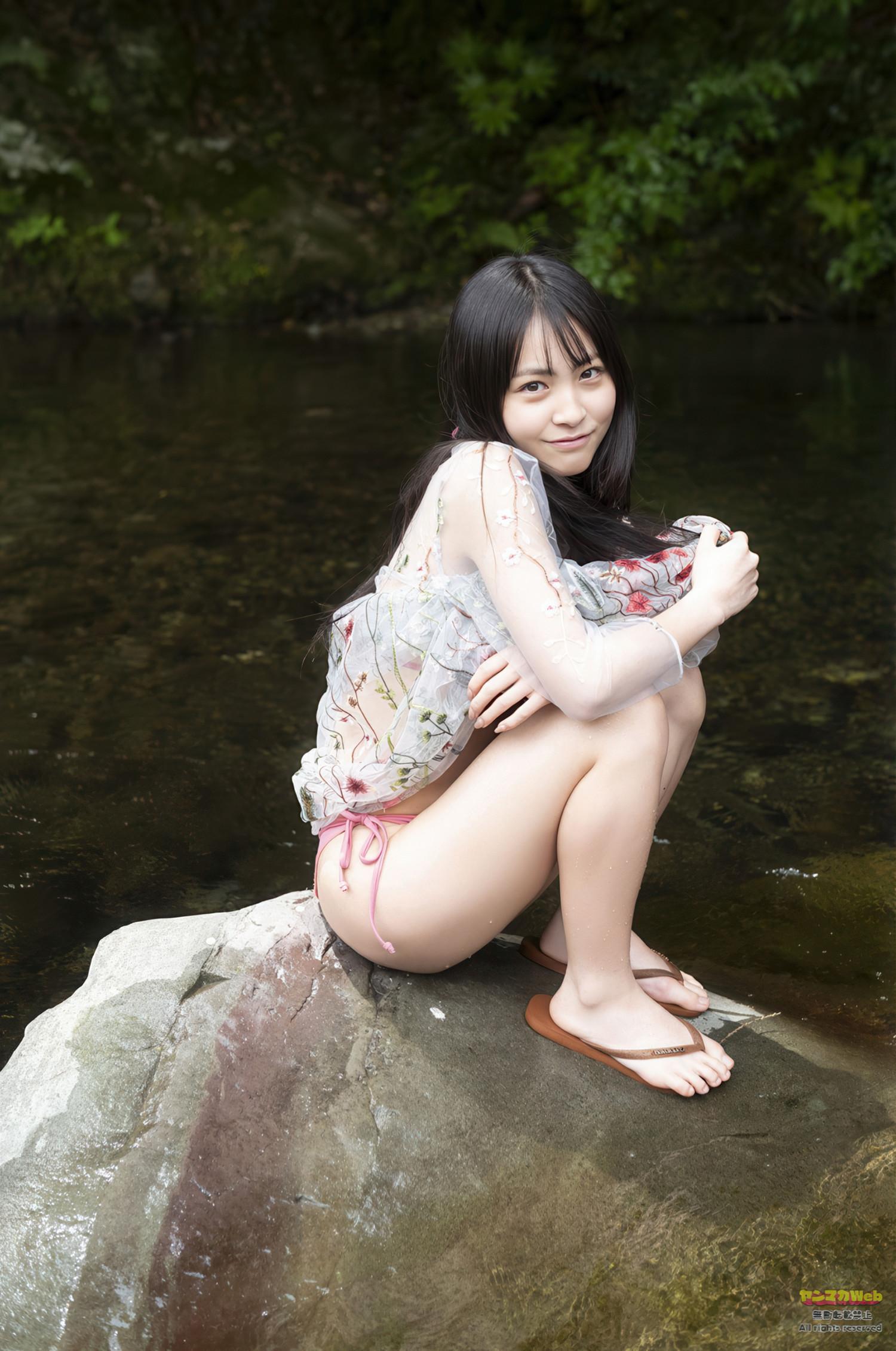Minami Arimura 有村南海, Young Magazine 2025 No.31 (ヤングマガジン 2025年31号)(11)