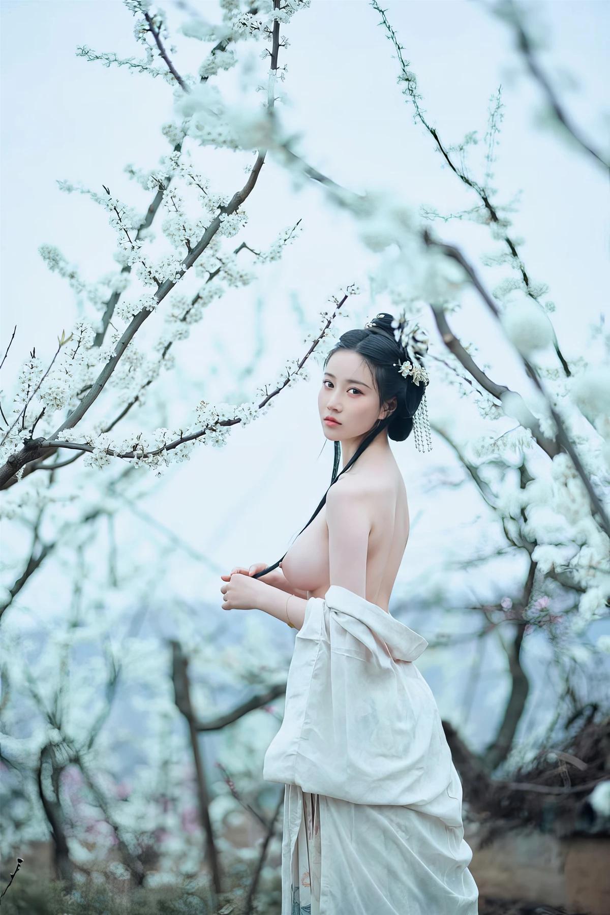 年年Nnian, 写真集 – 三月花(44)