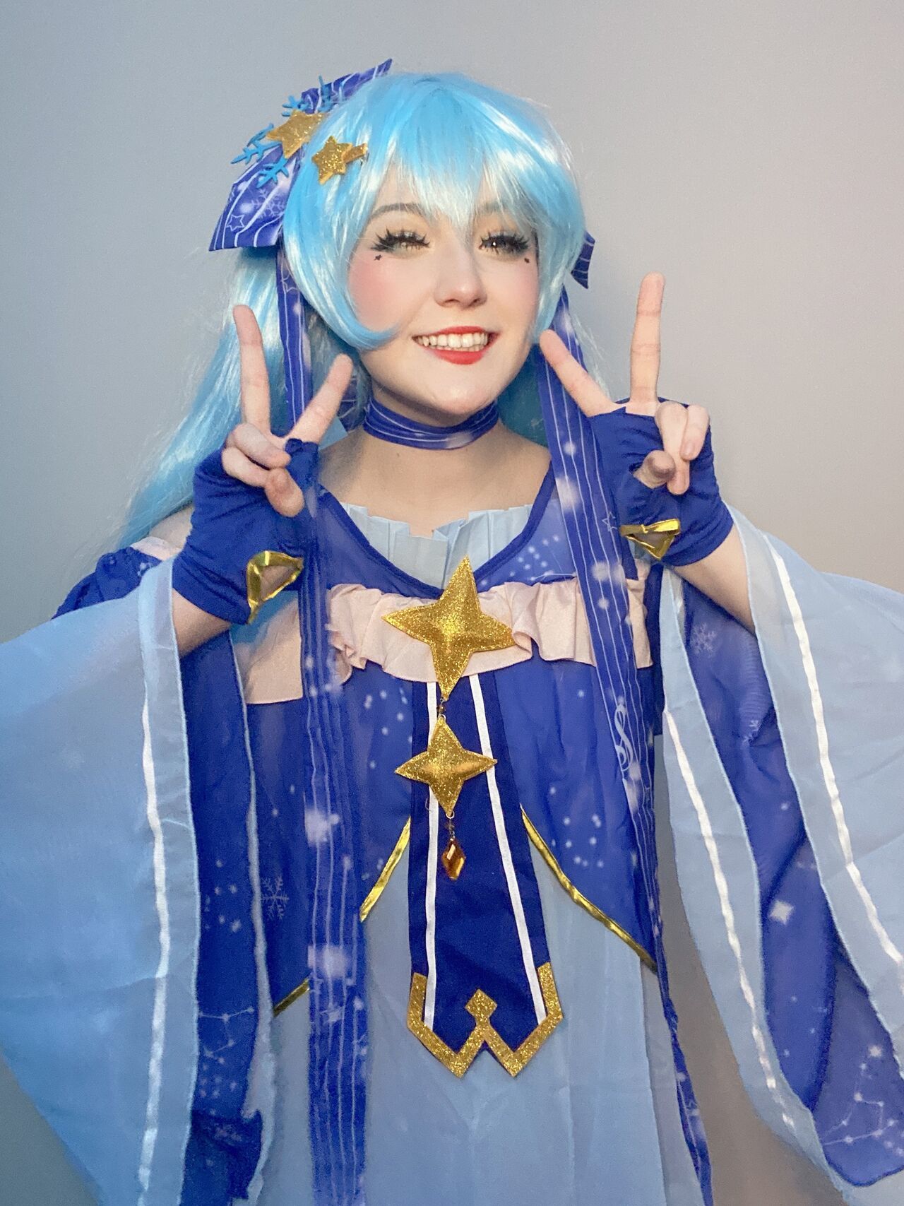 Epic! Snow Miku 2025 Winner: A Design For The Ages - 6aurc5w