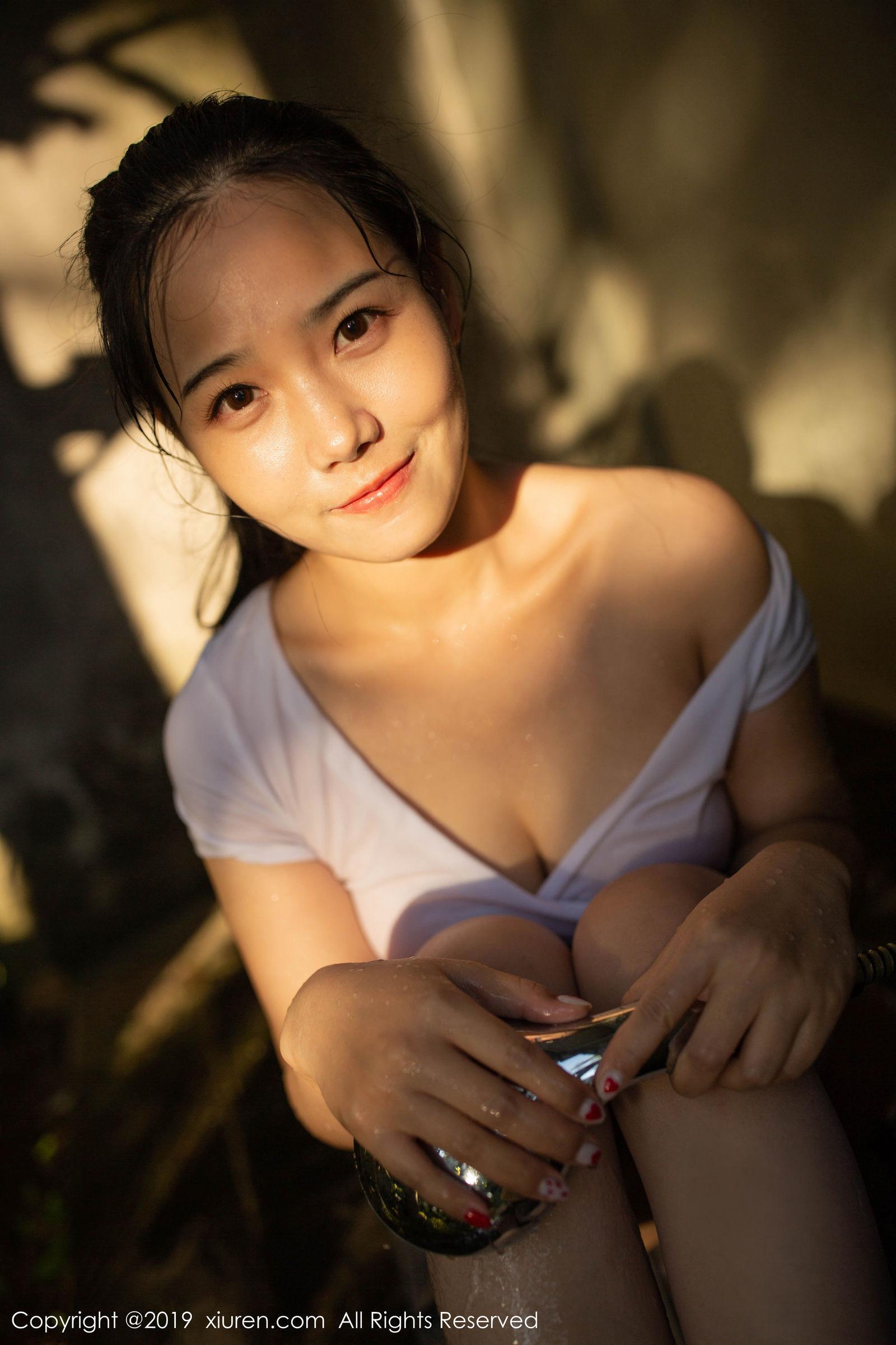 秀人网 Vol. 1586 徐微微mia(84)
