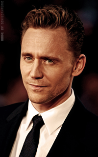 Tom Hiddleston UDdTJNDi_o
