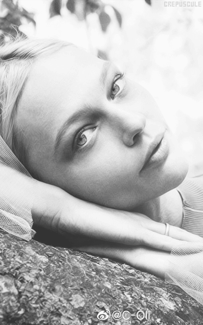 Sasha Pivovarova - Page 6 QNmpPPr5_o