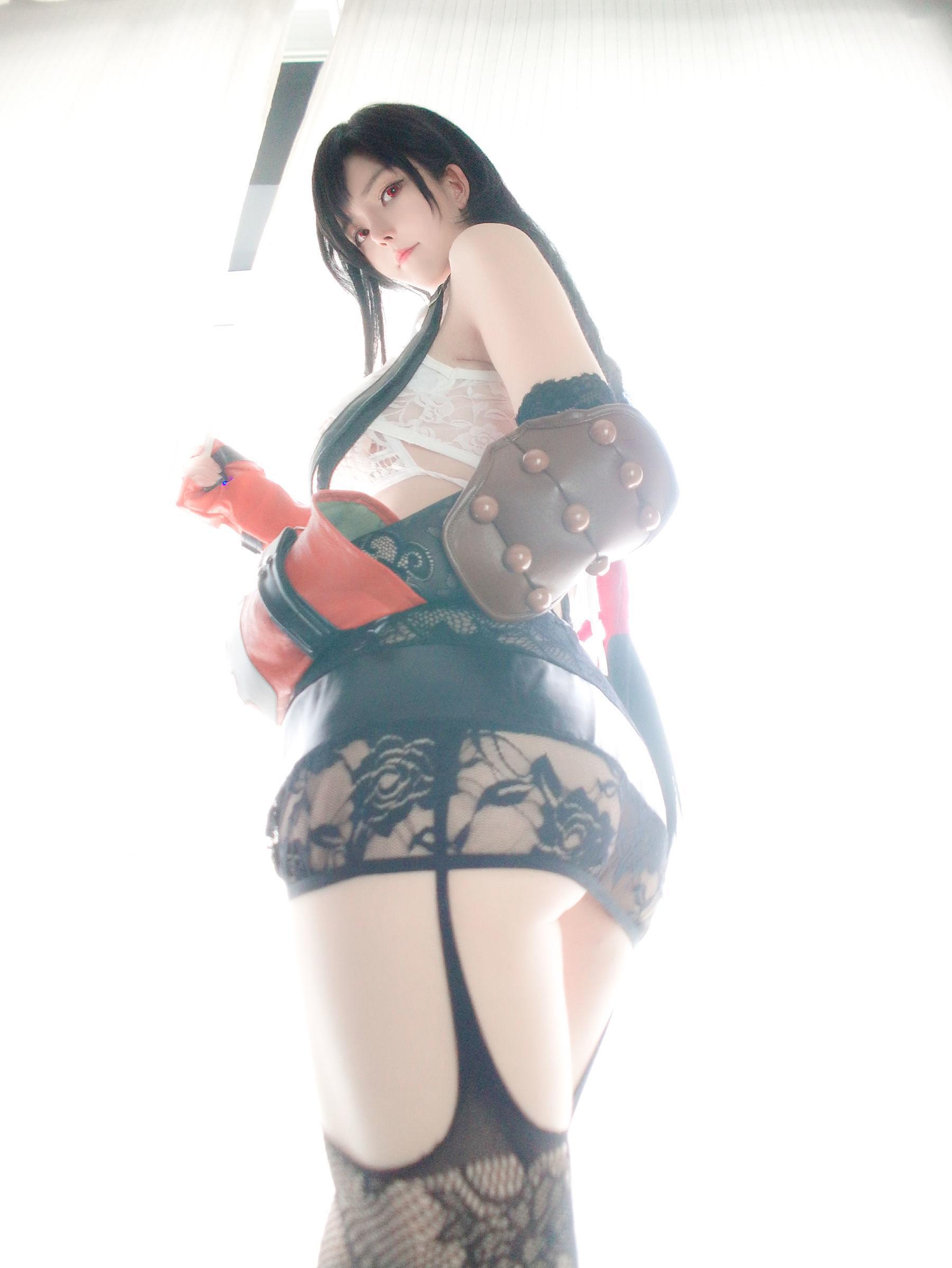 [网红Coser] 一小央泽 《蒂法同人》 写真集(34)