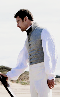 Theo James 39RIwkL4_o