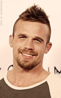 Cam Gigandet UE51ZixU_o