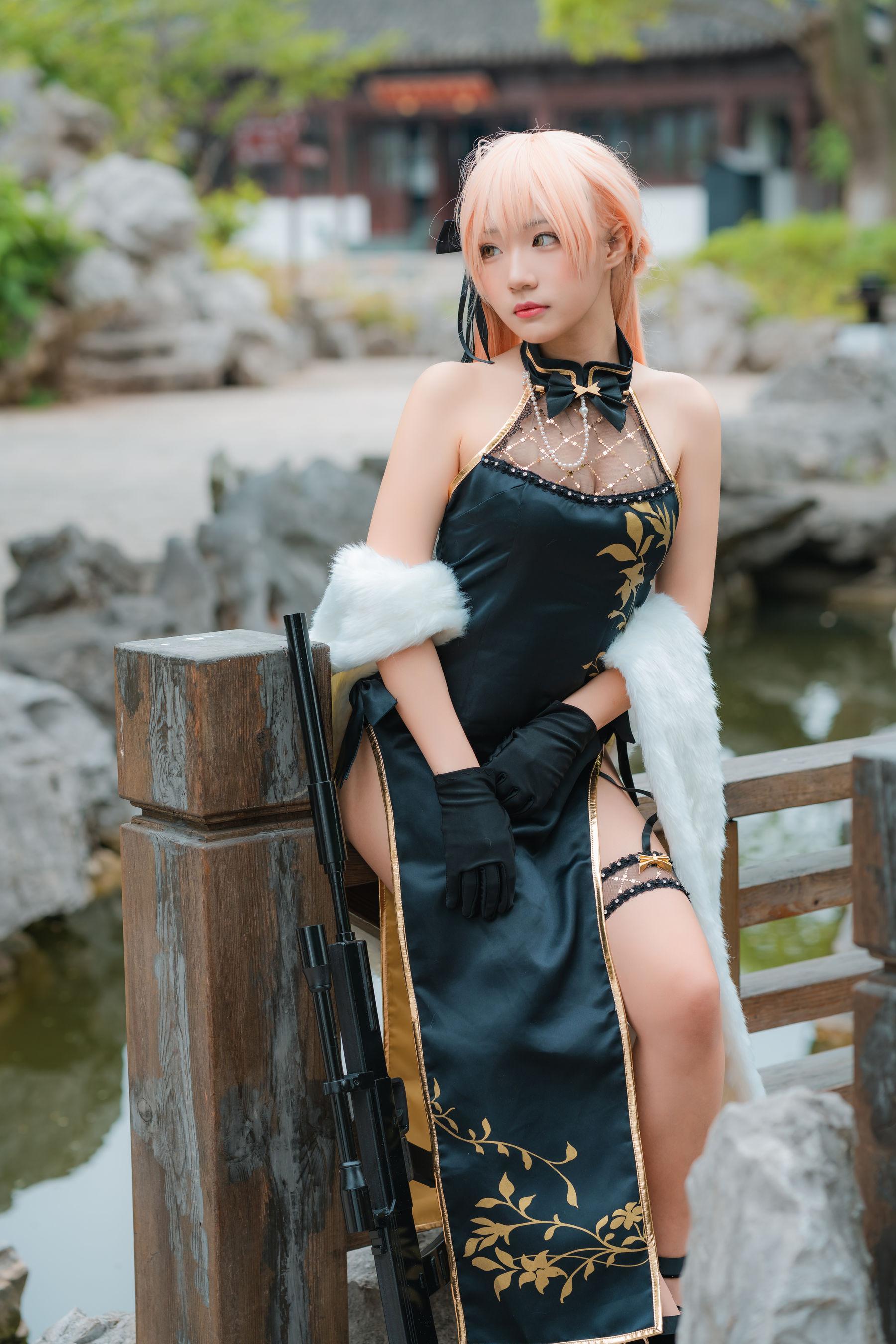 [网红COSER] Mime弥美 – 少女前线 OTS-14 紫雨心 写真套图(10)