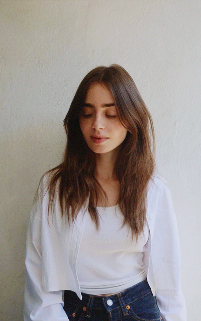 Lily Collins - Page 2 6c9NS75V_o