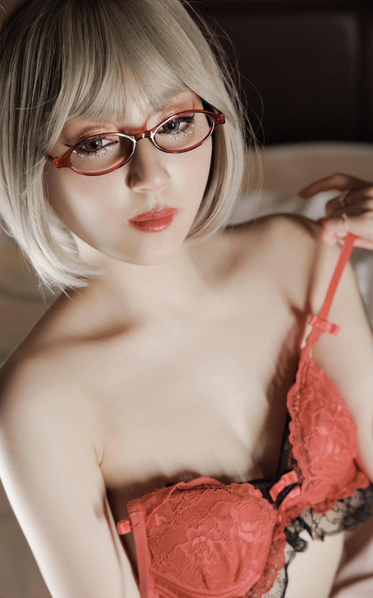 Manami Shindo 新藤まなみ, 写真集 スパイスビジュアル 『Kiss You Vol.2』 Set.05(10)