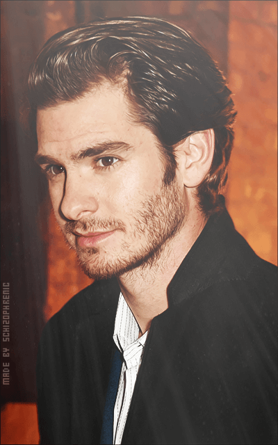 Andrew Garfield Q2Z8VhCR_o