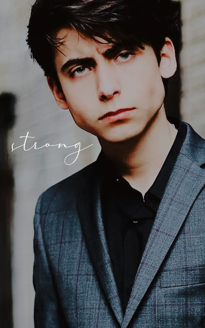 Aidan Gallagher