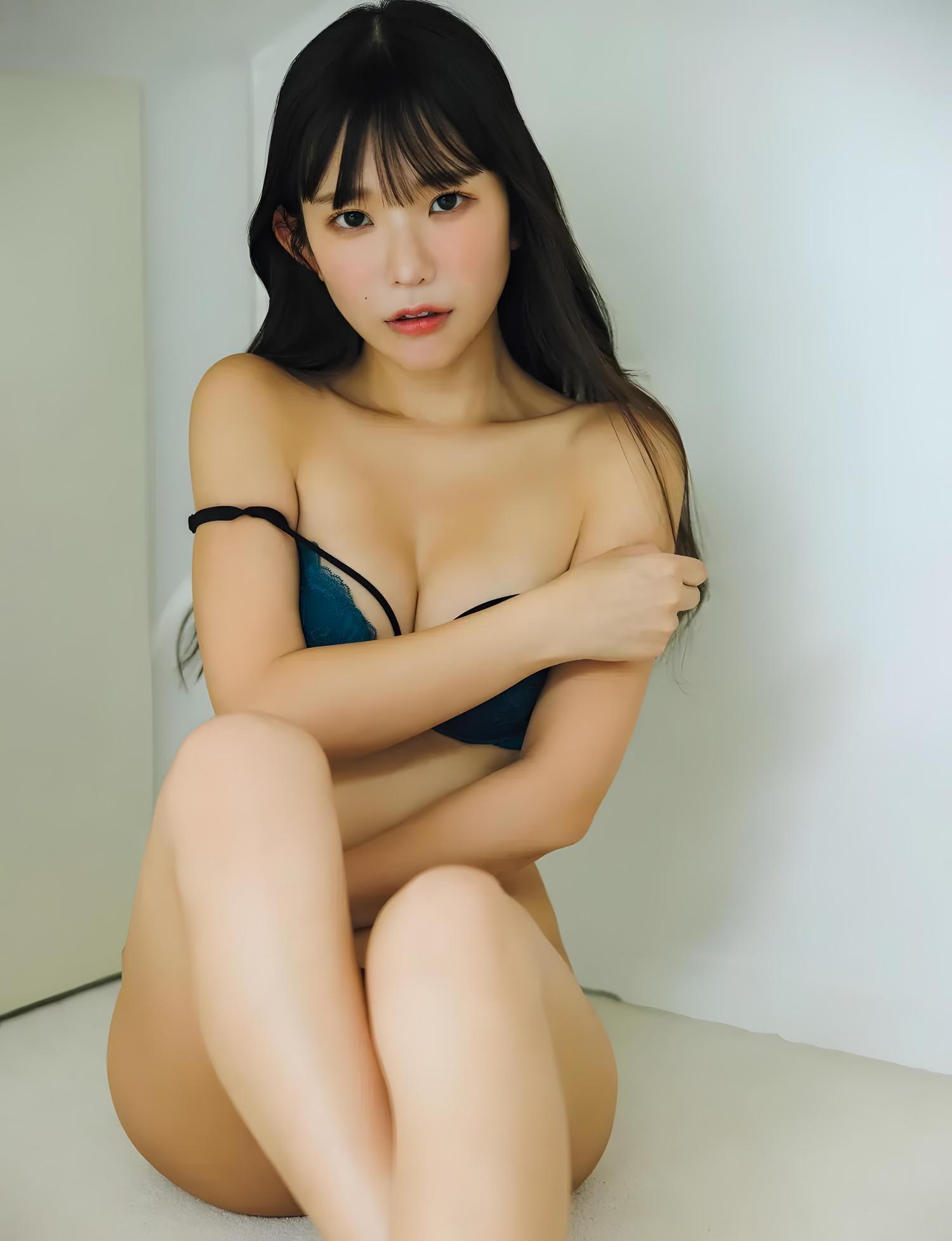 Marina Nagasawa 長澤茉里奈, FRIDAY 2023.11.17 (フライデー 2023年11月17日号)(6)