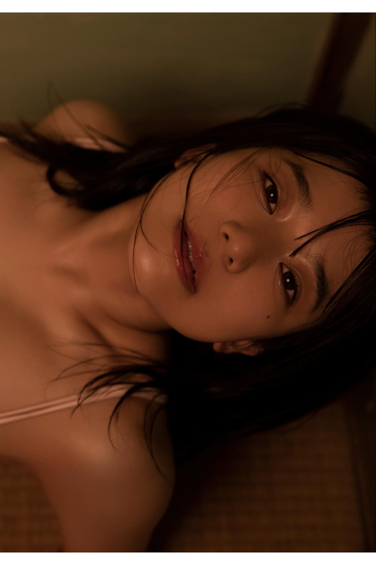 Niko Kawago 川越にこ, 週刊ポストデジタル写真集 「うぶな瞳に恋してる」 Set.04(4)