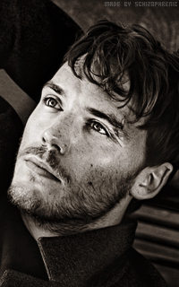 Sam Claflin 9EYa3nnn_o