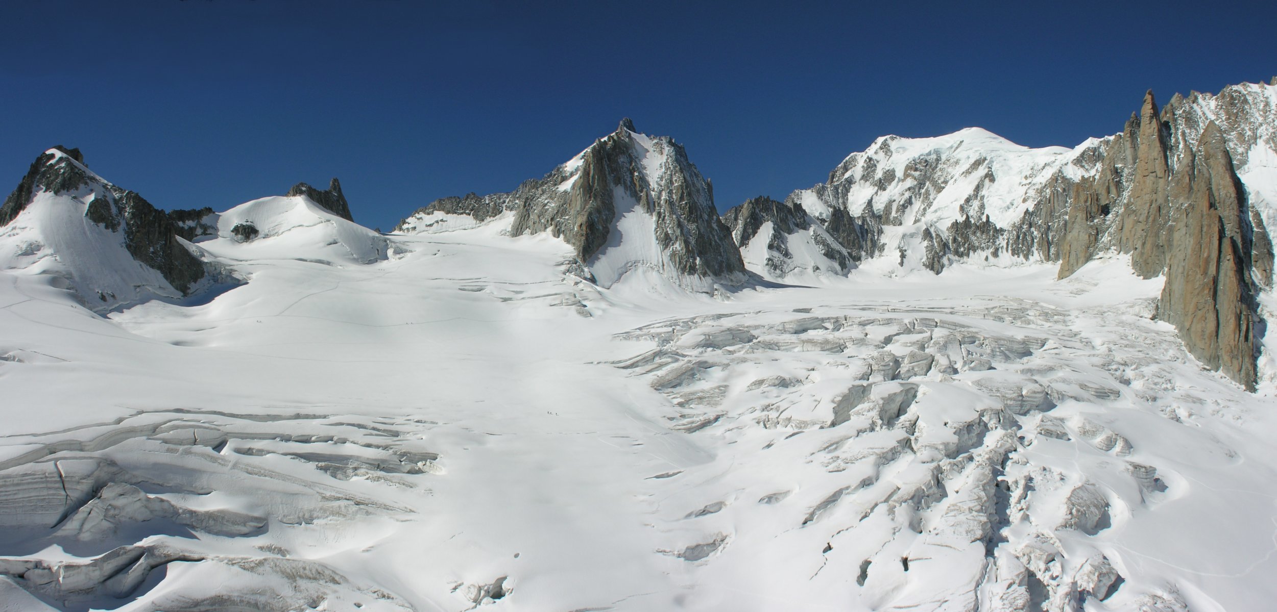Glacier du Geant - Mont Blanc massif - France.jpg