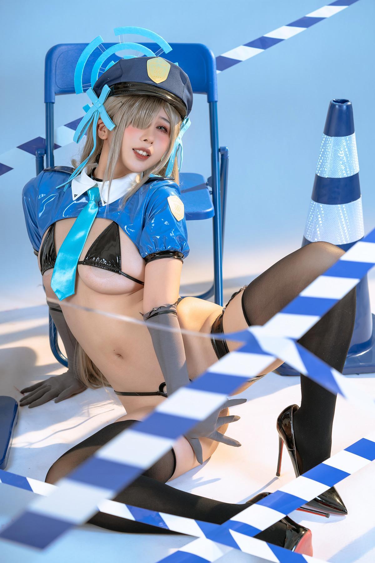 Cosplay 云溪溪Yunx1x1 奶桃  蔚蓝档案 之濑明日奈 Set.01(39)