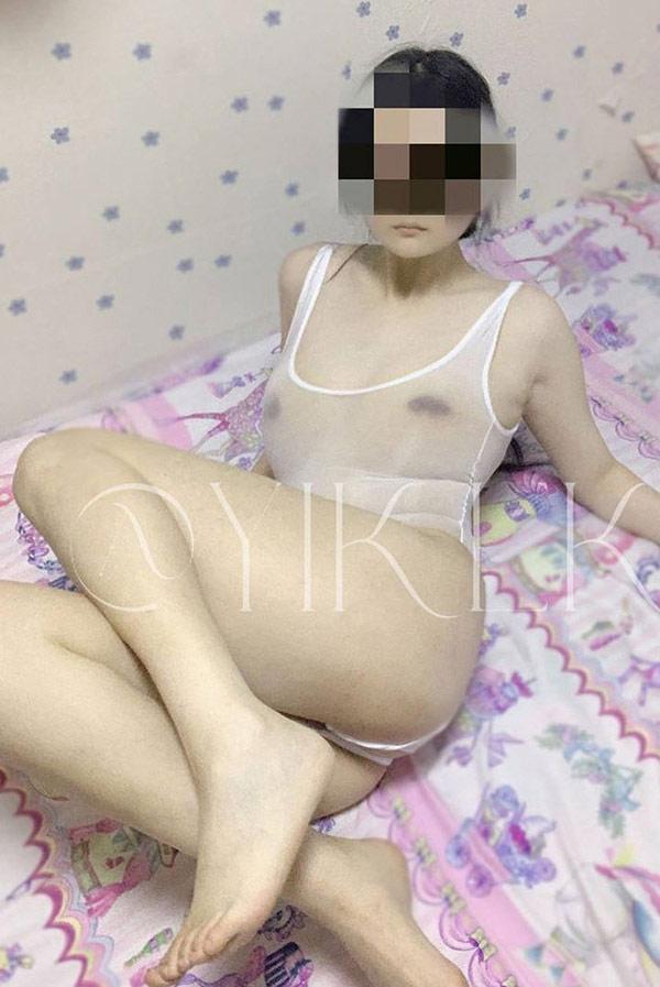 露出系反差福利姬@旖可可 尺度私拍视图合集2(15)